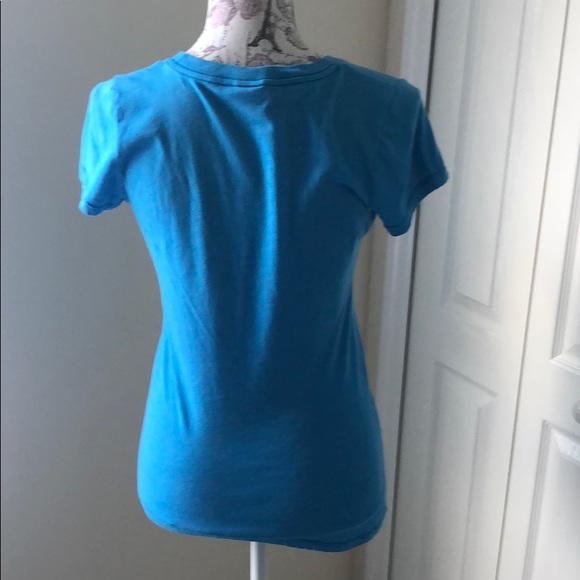 Hollister woman’s tee - Picture 2 of 2